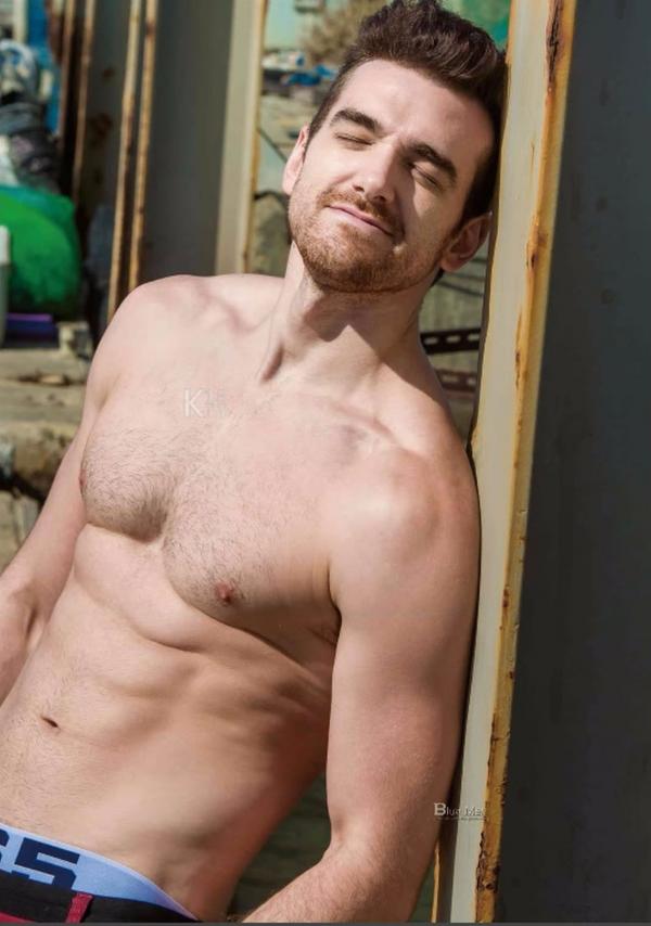 Whoseman-5-補教型男外師-Maxime